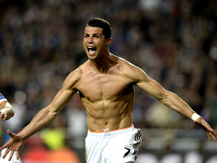 承担了超配 承担了超配